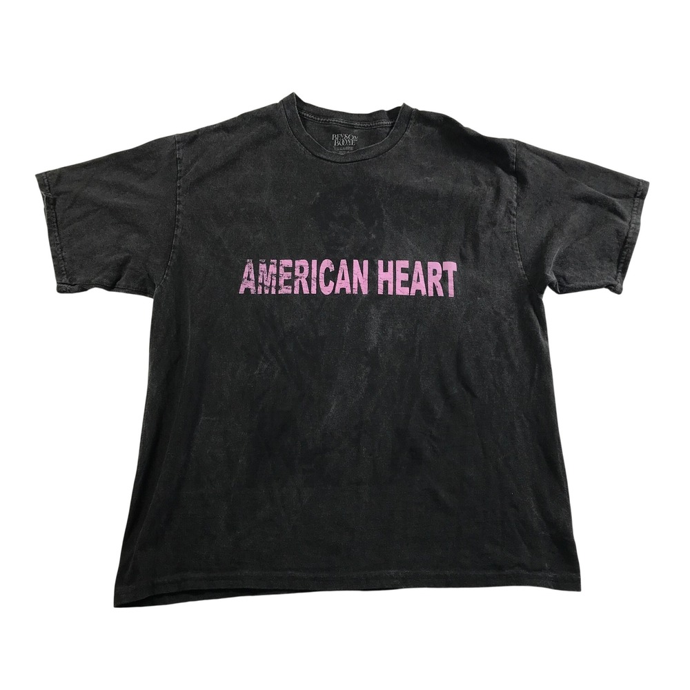 Benson Boone American Heart Tour T-Shirt Charcoal Grey Pink XL